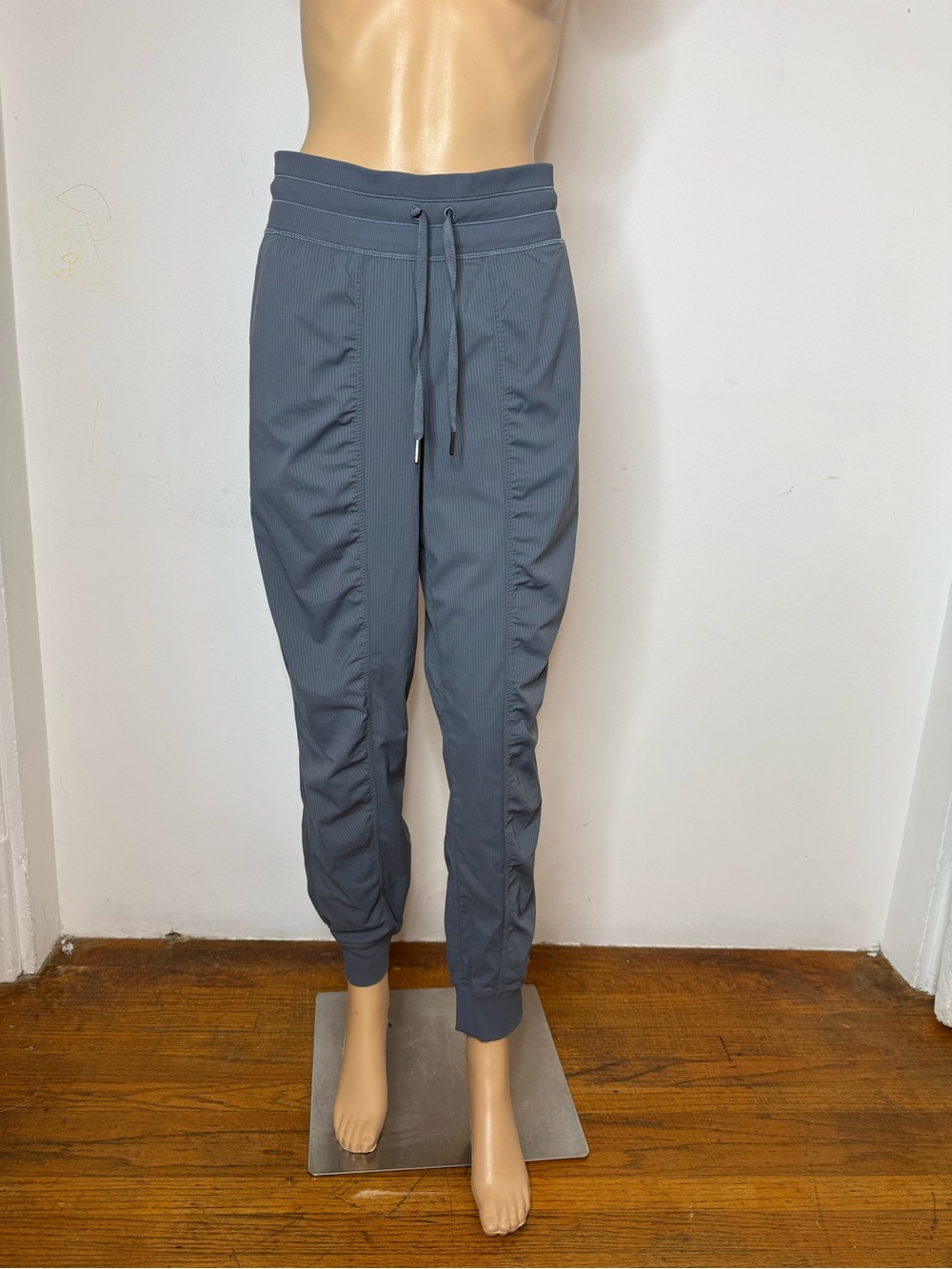 Lululemon Dance Studio Mid-Rise Jogger Full Length In Oil Gray Women’s Size 10